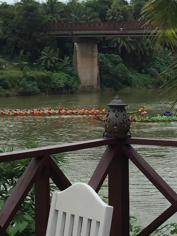 Merry Riverside Hotel Luang Prabang Exterior photo